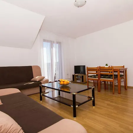 Apartments Jozic Seget Vranjica Exterior photo