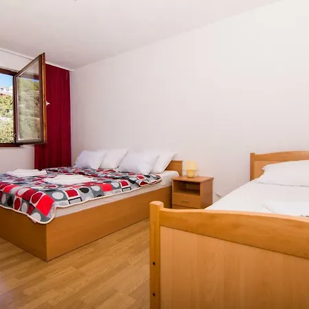 Apartments Jozic Seget Vranjica Exterior photo