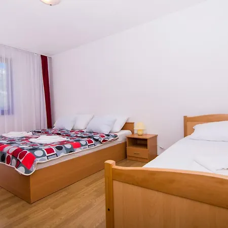 Apartments Jozic Seget Vranjica Exterior photo